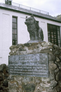 The Statue of Towser