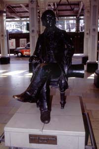 Paddinton Station��Beau Brummell