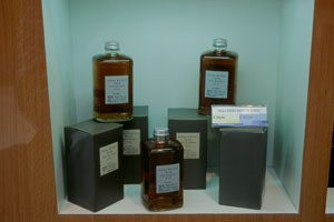 �t�����X�̖ƐœX�łȂ��j�b�J�̃E�B�X�L�[������̂�