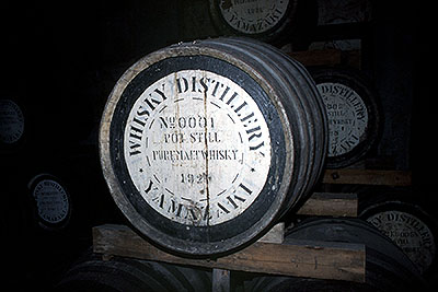 �R���1���M